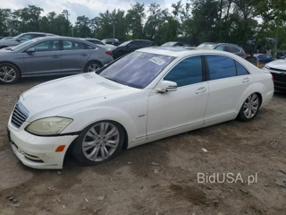 MERCEDES-BENZ S 400