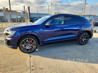 AUDI Q8 PREMIUM PLUS S-LINE