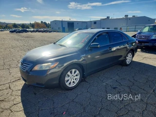 TOYOTA CAMRY HYBRID