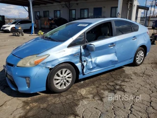 TOYOTA PRIUS PLUG-IN HYBRID BASE