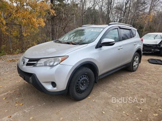 TOYOTA RAV4 LE