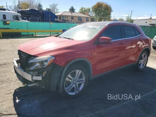 MERCEDES-BENZ GLA 250 4MATIC