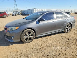 TOYOTA CAMRY SE V6