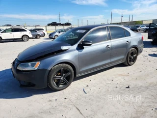 VOLKSWAGEN JETTA SE