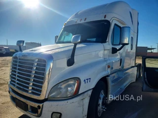 FREIGHTLINER CASCADIA 125