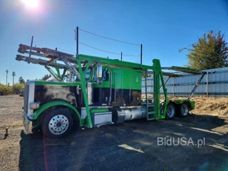 PETERBILT 389