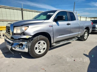 TOYOTA TUNDRA SR5