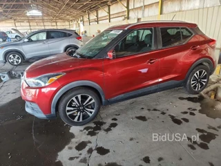 NISSAN KICKS SV
