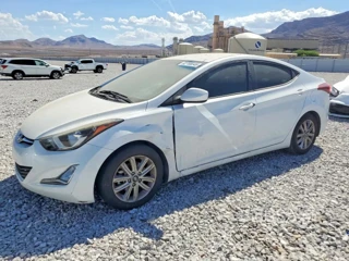 HYUNDAI ELANTRA SE