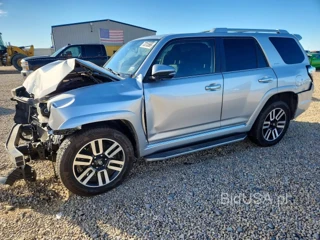 TOYOTA 4RUNNER LIMITED