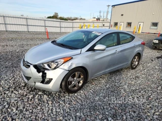HYUNDAI ELANTRA GLS