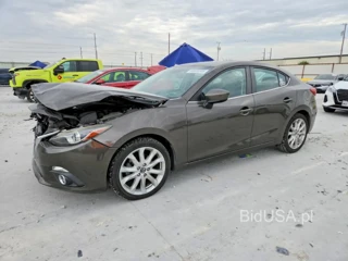 MAZDA 3 GRAND TOURING