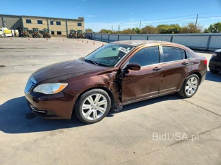 CHRYSLER 200 TOURING