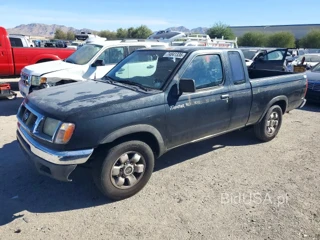 NISSAN FRONTIER XE