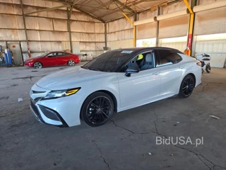 TOYOTA CAMRY XSE