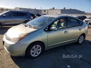 TOYOTA PRIUS BASE