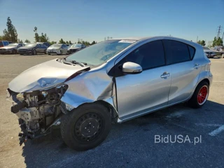TOYOTA PRIUS C TWO