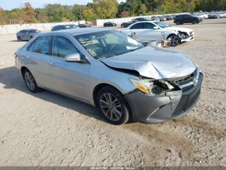 TOYOTA TOYOTA CAMRY SE