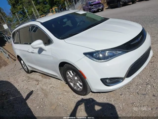 CHRYSLER CHRYSLER PACIFICA TOURING L