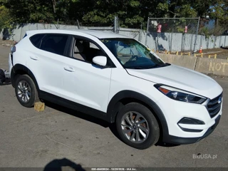 HYUNDAI HYUNDAI TUCSON SE