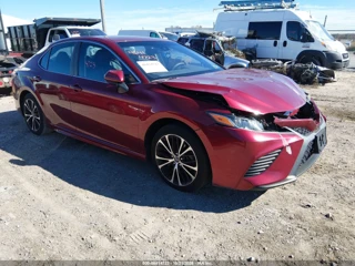 TOYOTA TOYOTA CAMRY SE