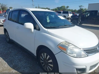 NISSAN NISSAN VERSA 1.8S