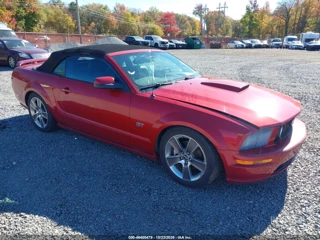 FORD FORD MUSTANG GT DELUXE/GT PREMIUM