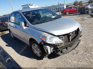 NISSAN NISSAN VERSA 1.8S