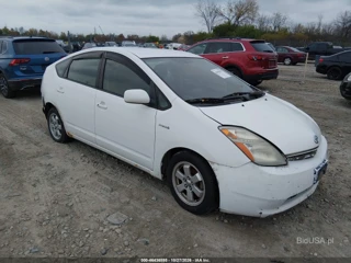 TOYOTA TOYOTA PRIUS