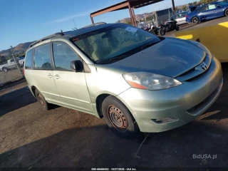 TOYOTA TOYOTA SIENNA CE