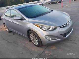 HYUNDAI HYUNDAI ELANTRA SE