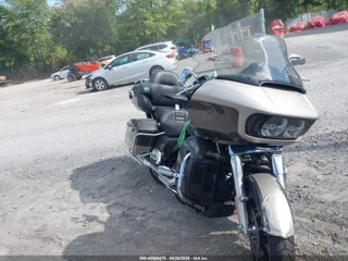 HARLEY-DAVIDSON HARLEY-DAVIDSON FLTRK