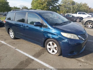TOYOTA TOYOTA SIENNA LE V6