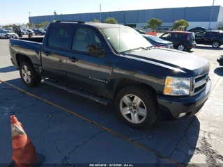 CHEVROLET CHEVROLET SILVERADO 1500 LTZ