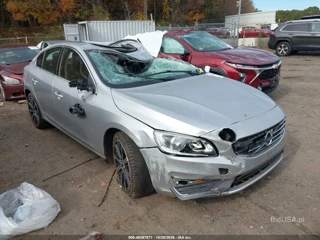 VOLVO VOLVO S60 T5 PLATINUM