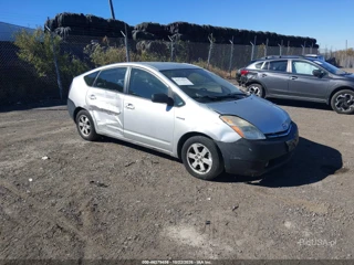 TOYOTA TOYOTA PRIUS