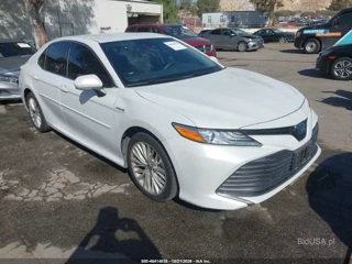TOYOTA TOYOTA CAMRY XLE HYBRID