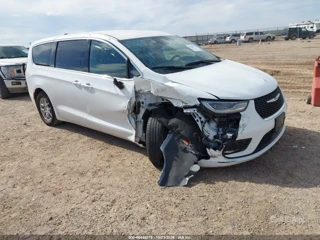 CHRYSLER CHRYSLER PACIFICA TOURING