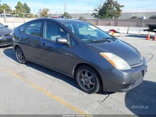 TOYOTA TOYOTA PRIUS TOURING