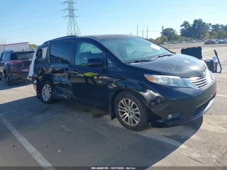 TOYOTA TOYOTA SIENNA XLE 8 PASSENGER