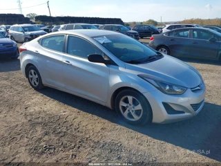 HYUNDAI HYUNDAI ELANTRA SE