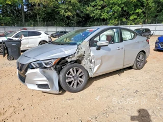 NISSAN VERSA SV