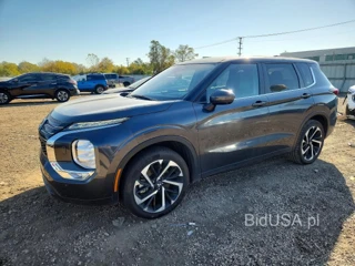 MITSUBISHI OUTLANDER SE