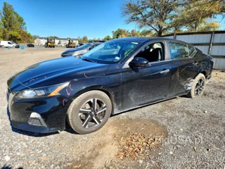 NISSAN ALTIMA S