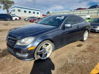 MERCEDES-BENZ C 250
