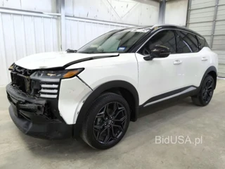 NISSAN KICKS SR