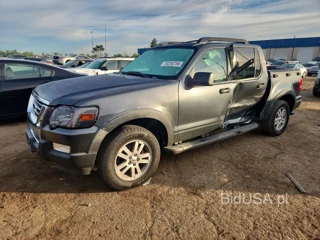 FORD EXPLORER SPORT TRAC XLT