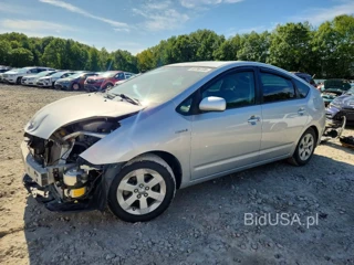 TOYOTA PRIUS BASE