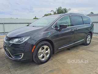 CHRYSLER PACIFICA HYBRID TOURING L