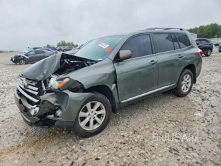 TOYOTA HIGHLANDER PLUS